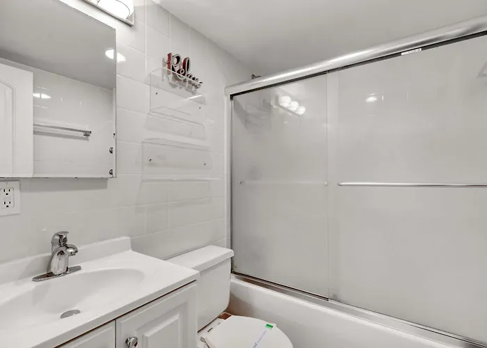 9400 Building #1106